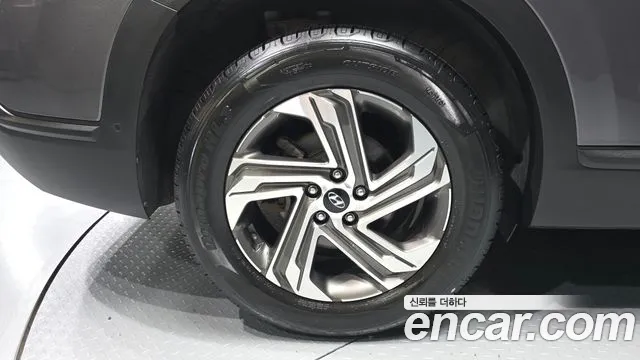 Hyundai Santafe Новый Santa Fe Бензин 2.5T 4WD — Фото автомобиля 5