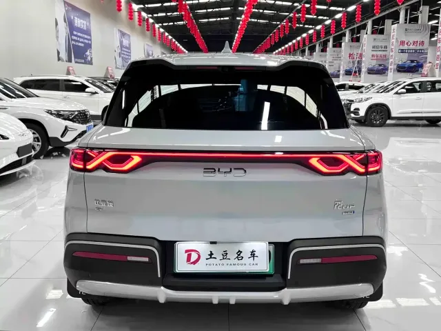 BYD Yuan UP — Фото автомобиля 5