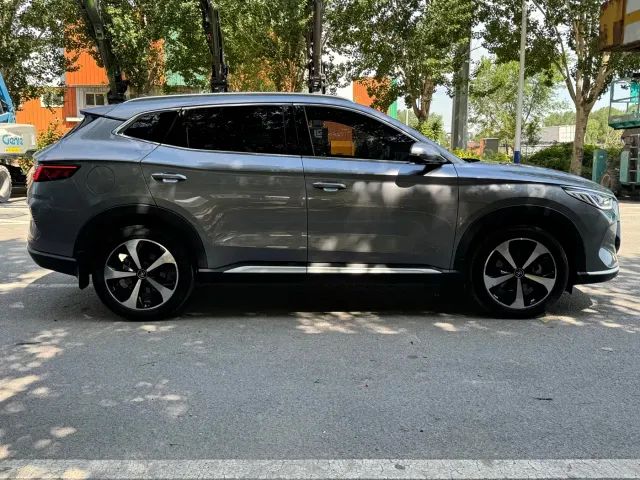 BYD Song PLUS — Фото автомобиля 8