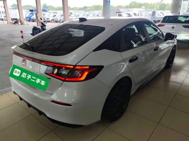 Honda Civic — Фото автомобиля 4