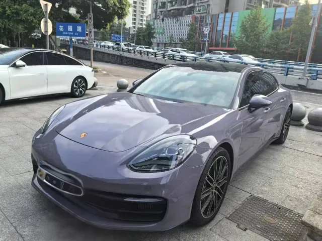 Porsche Panamera — Фото автомобиля 2