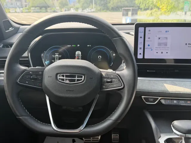 Geely Xingrui — Фото автомобиля 14