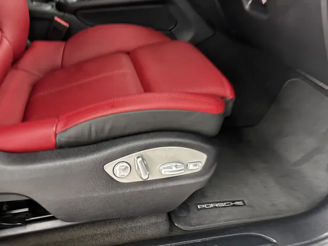 Porsche Macan — Фото автомобиля 26