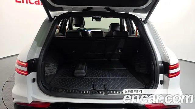 Genesis GV70 — Фото автомобиля 22
