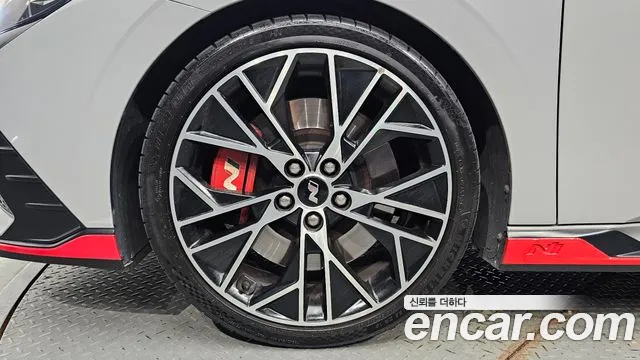 Hyundai AVANTE — Фото автомобиля 5
