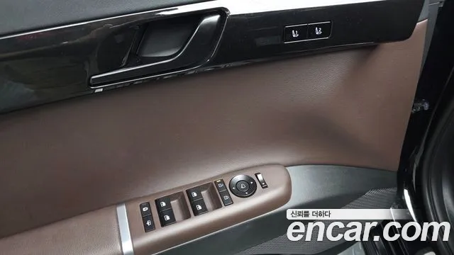 Hyundai Grandeur GN7 — Фото автомобиля 28