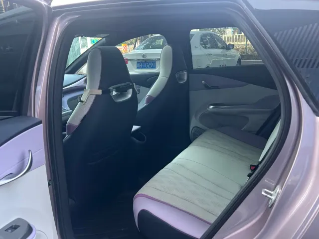BYD Dolphin — Фото автомобиля 10