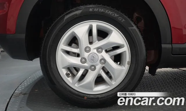 Hyundai Venue — Фото автомобиля 5