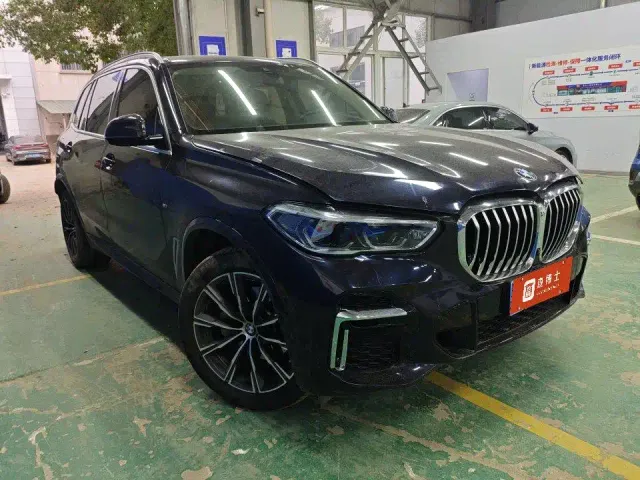 BMW X5 — Фото автомобиля 4