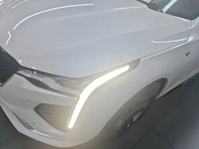 Cadillac CT4 — Фото автомобиля 23