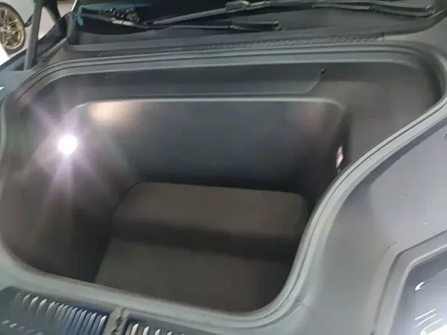 Nio ES8 — Фото автомобиля 19