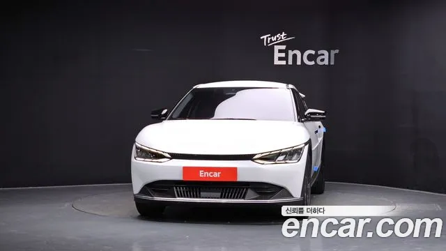 Kia EV6 — Фото автомобиля 3