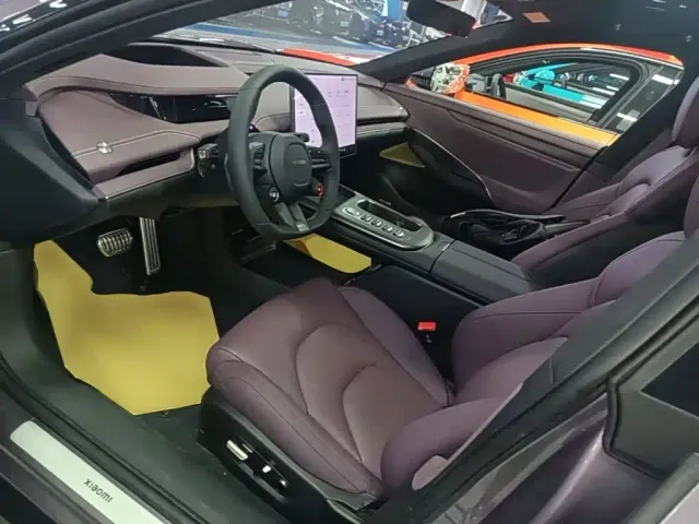 Xiaomi SU7 — Фото автомобиля 15