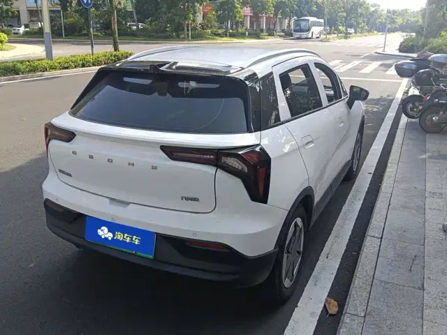 Geely Geometry E Firefly — Фото автомобиля 3