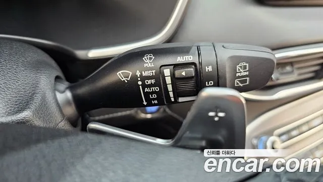 Hyundai Santafe Новый Santa Fe — Фото автомобиля 15