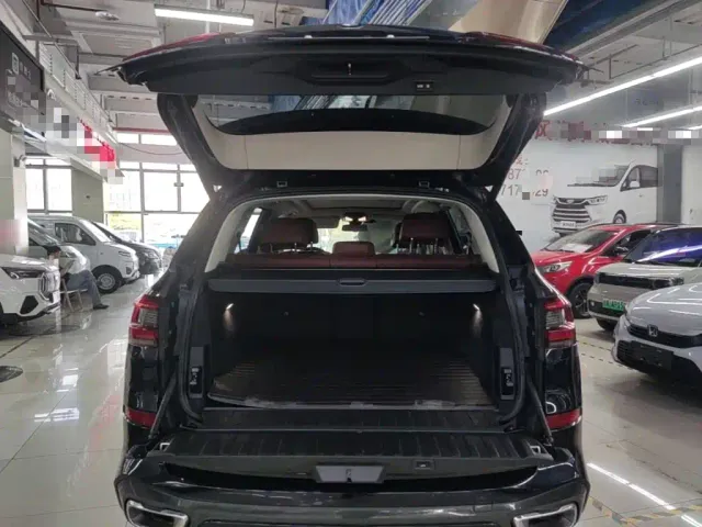 BMW X5 — Фото автомобиля 18