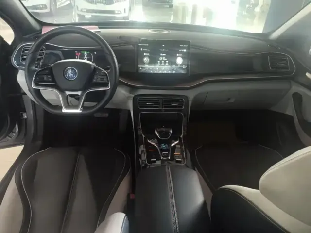 BYD Qin PLUS — Фото автомобиля 9