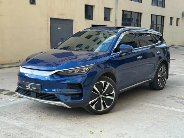 Фотография автомобиля — BYD Tang