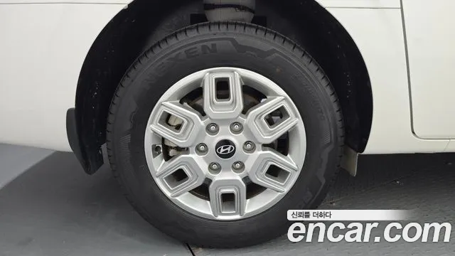 Hyundai Staria — Фото автомобиля 5