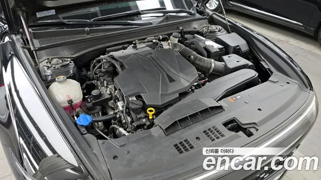 Hyundai Grandeur Grandeur (GN7) 3.5 LPG 2WD (Такси) — Фото автомобиля 5