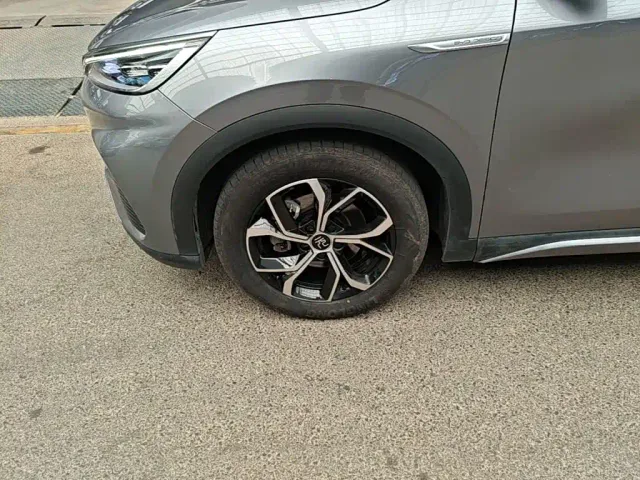 BYD Yuan PLUS — Фото автомобиля 22