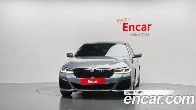 BMW 5 Series G30 — Фото автомобиля 3