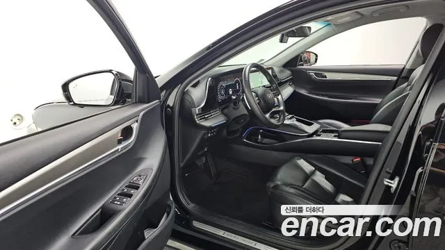 Hyundai Grandeur — Фото автомобиля 10