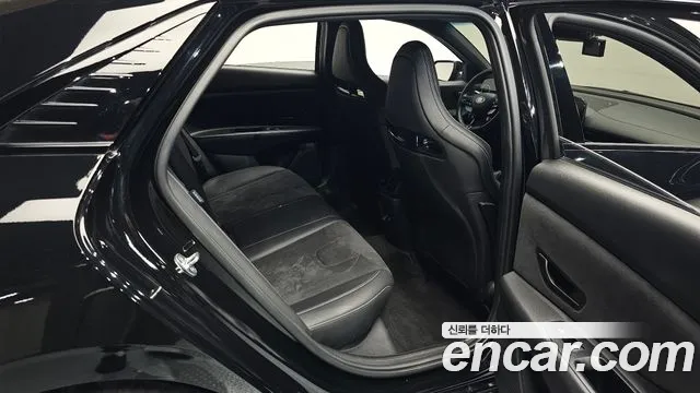 Hyundai AVANTE — Фото автомобиля 11