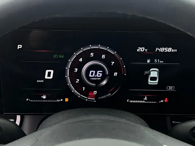 Hyundai Elantra — Фото автомобиля 16