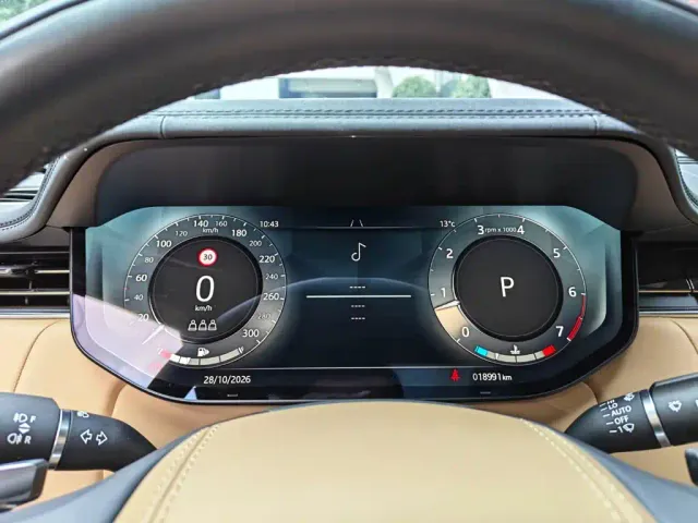 Land Rover Range Rover — Фото автомобиля 12