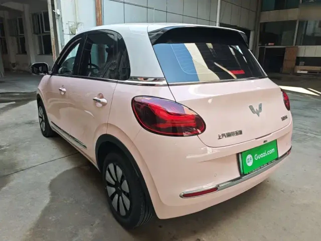 Wuling Bingo — Фото автомобиля 4