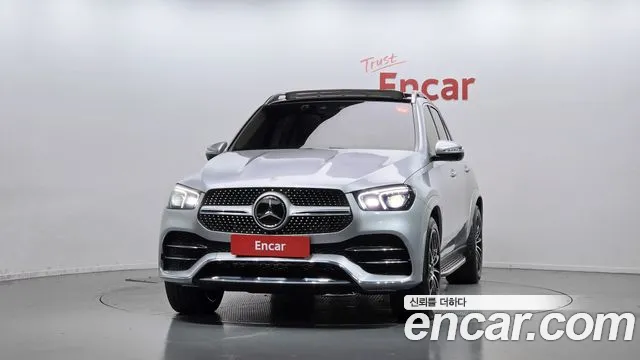 Mercedes-Benz GLE-Class — Фото автомобиля 3