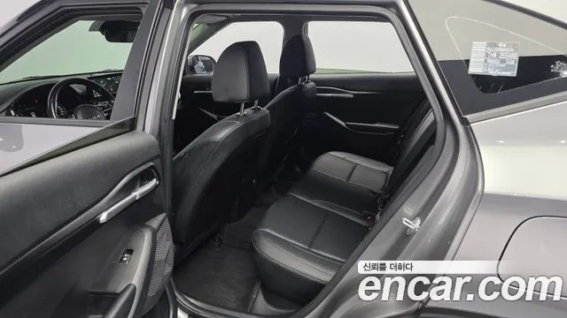 Kia Seltos — Фото автомобиля 16