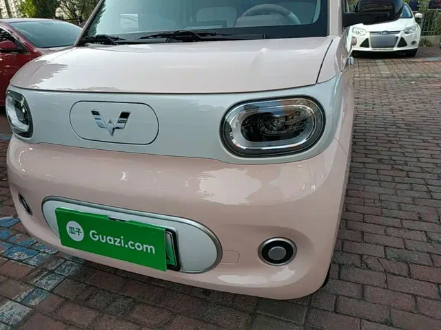 Wuling Hongguang Mini EV — Фото автомобиля 23