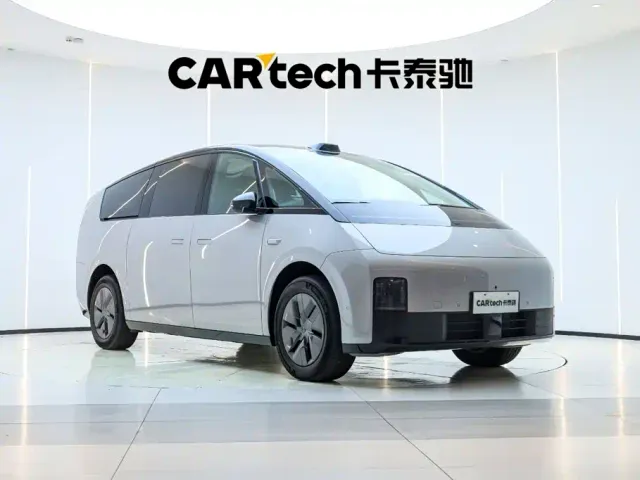 Li Auto MEGA — Фото автомобиля 5