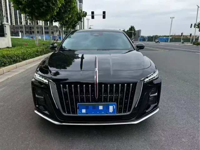 Hongqi H5 — Фото автомобиля 2