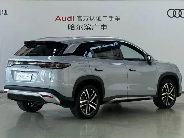 BYD Song L DM-i — Фото автомобиля 5