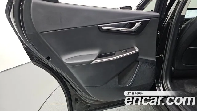 Kia EV6 — Фото автомобиля 14