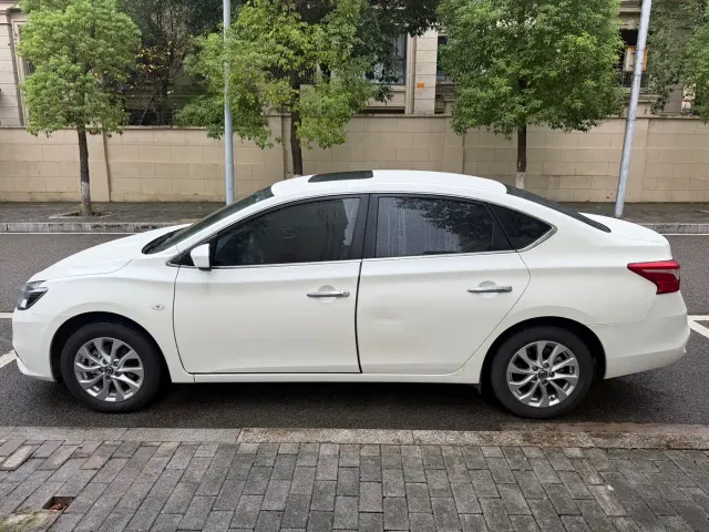 Nissan Sylphy — Фото автомобиля 4