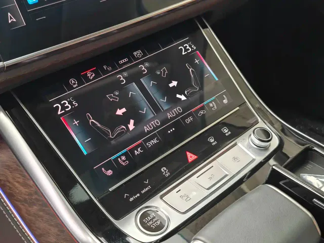 Audi Q7 — Фото автомобиля 7