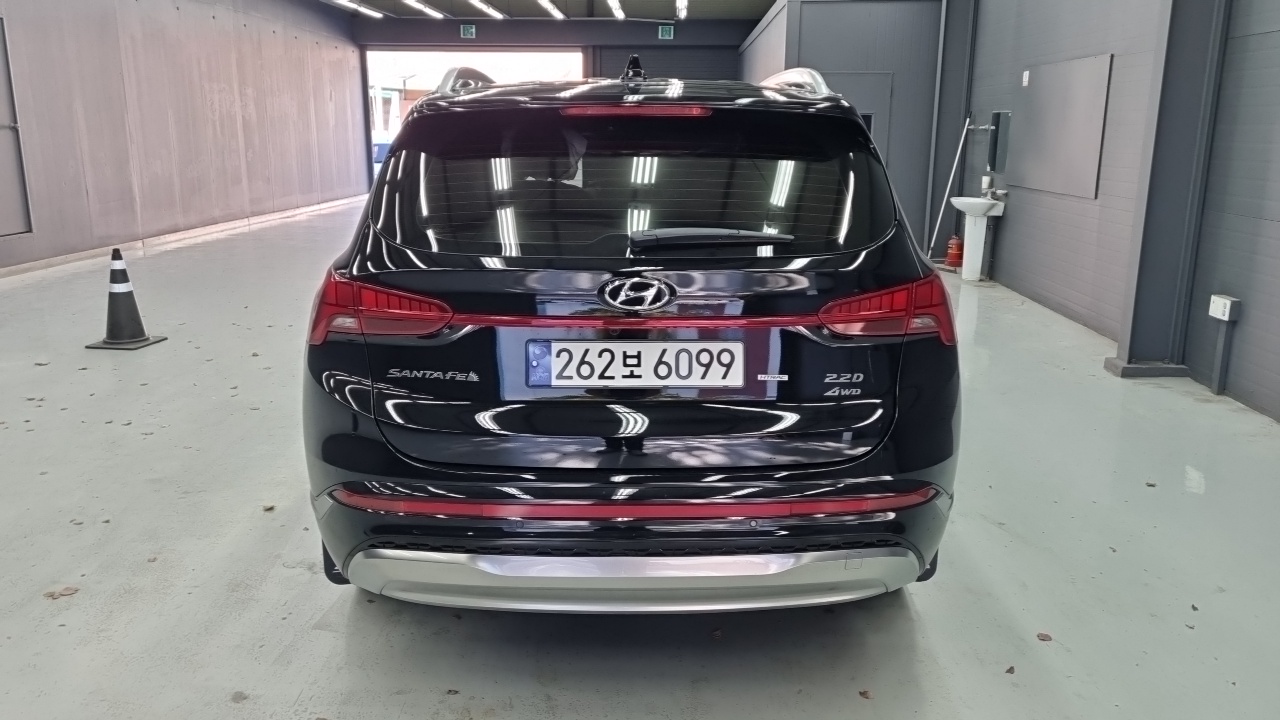 Hyundai Santa Fe — Фото автомобиля 4