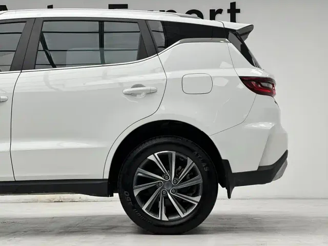 Geely Vision X6 — Фото автомобиля 16