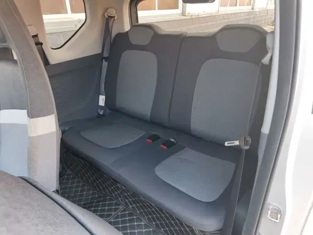 Wuling Hongguang Mini EV — Фото автомобиля 16