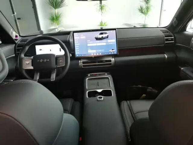 BYD FangChengBao Titanium 7 — Фото автомобиля 9