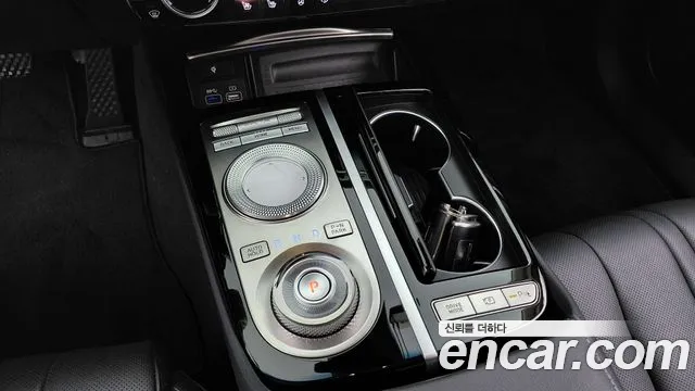 Genesis G80 Бензин 2.5 турбо AWD — Фото автомобиля 9