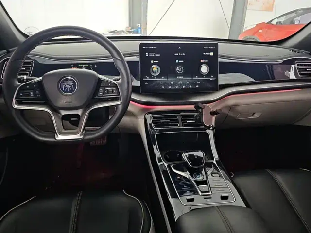 BYD Qin PLUS — Фото автомобиля 11