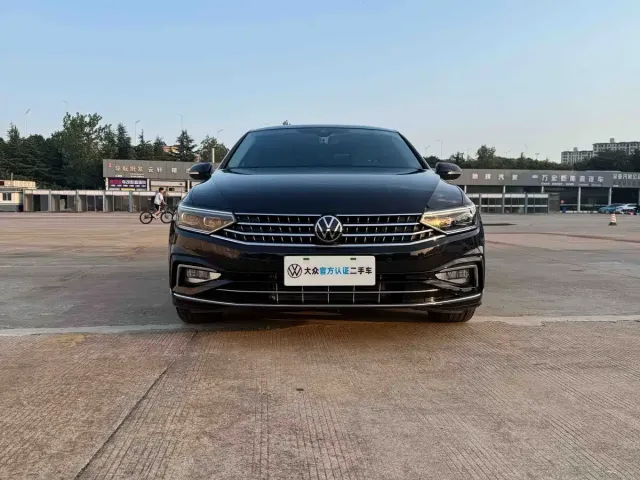 Volkswagen Magotan — Фото автомобиля 2