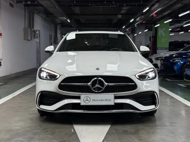 Mercedes-Benz C-Class — Фото автомобиля 2