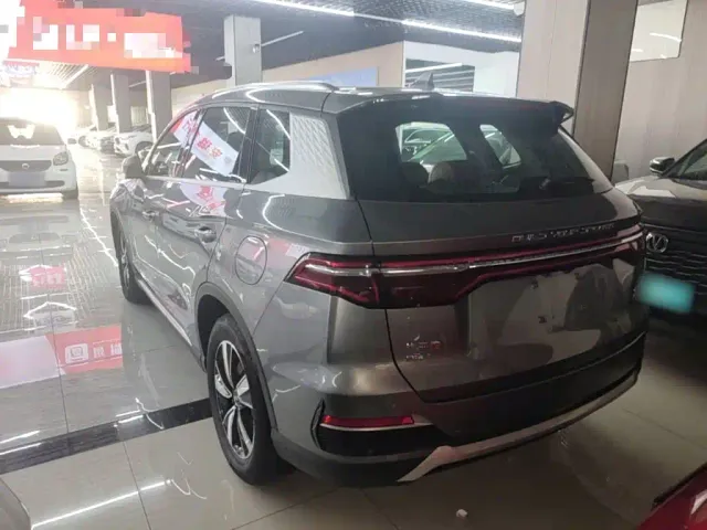 BYD Song Pro — Фото автомобиля 4