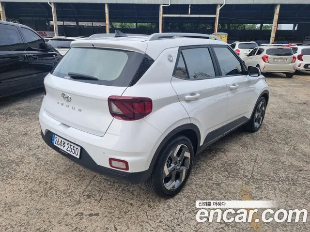 Hyundai Venue Venue 1.6 Flux — Фото автомобиля 2